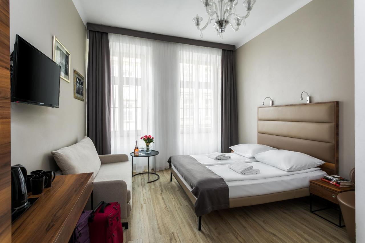 G12 Aparthotel Красков Екстериор снимка