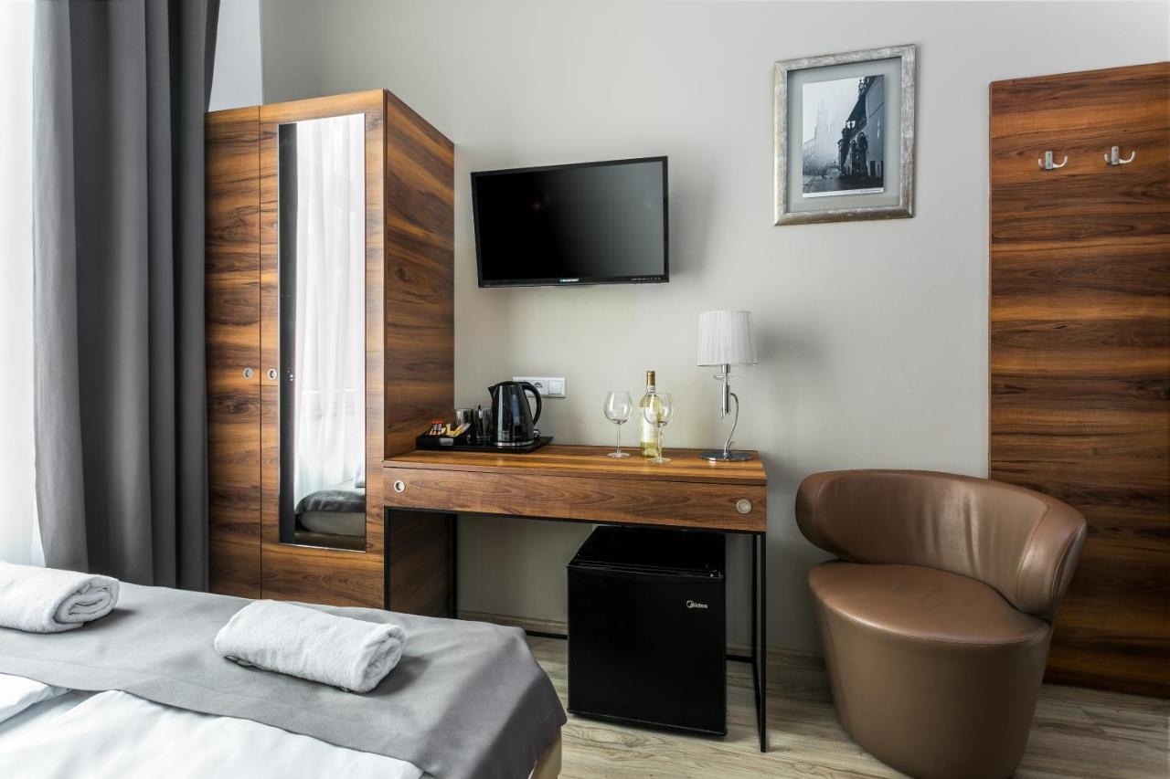G12 Aparthotel Красков Екстериор снимка